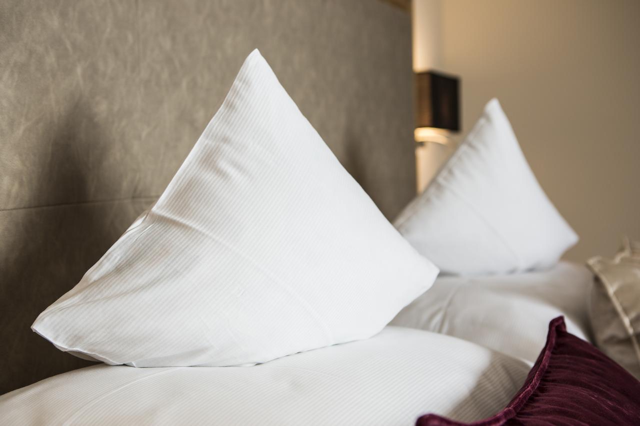 Hotel Bergblick 4 Sterne Superior フィス エクステリア 写真